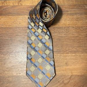 Courage hand sewn neck tie